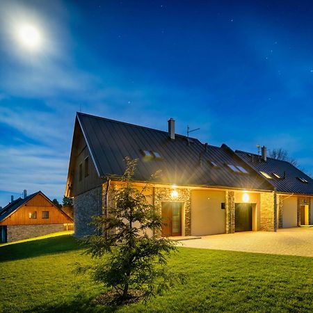 Pihel Apartments Nový Bor Exteriér fotografie